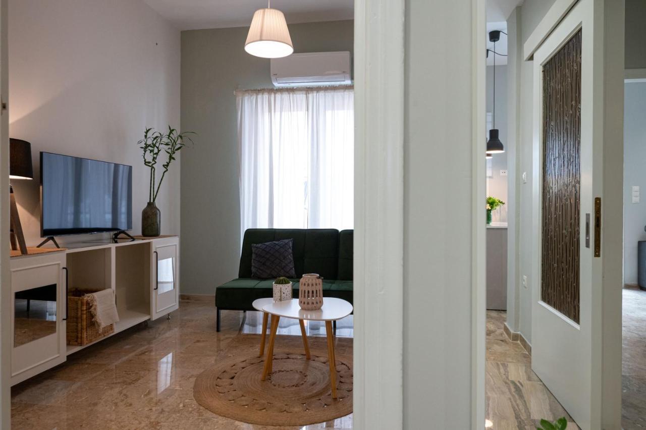 Apartament Anesis With A Yard Kalamata Zewnętrze zdjęcie